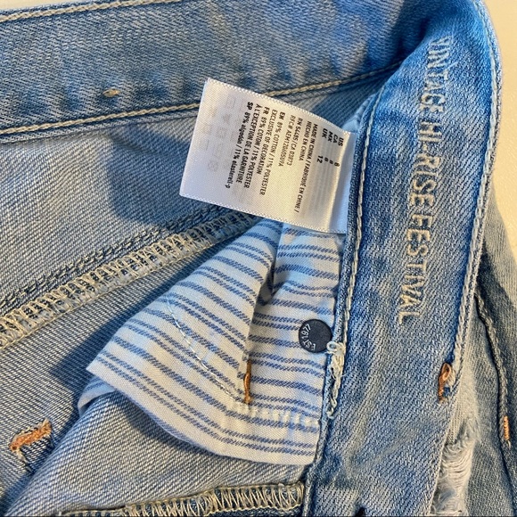 AE high rise shorts - Picture 2 of 3